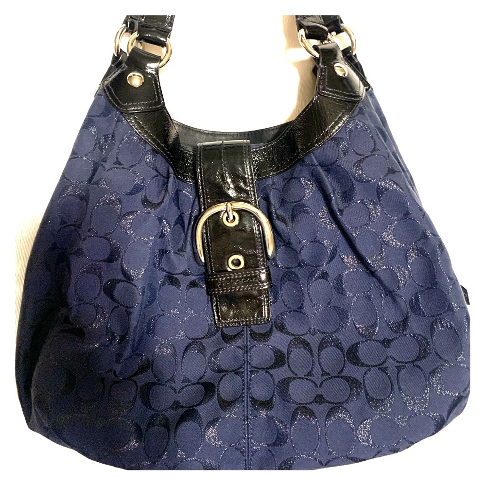 LIKE NEW Coach Navy Shoulder Bag No G1020-F10625